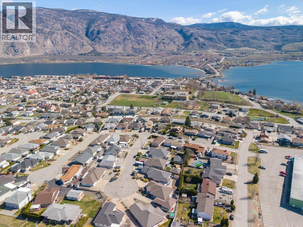 6 CURLEW Court, Osoyoos