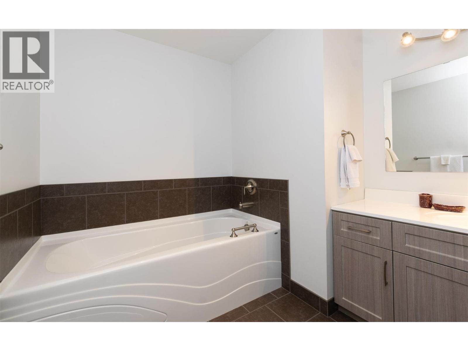 4751 75 Avenue NE Lot# 2, Salmon Arm