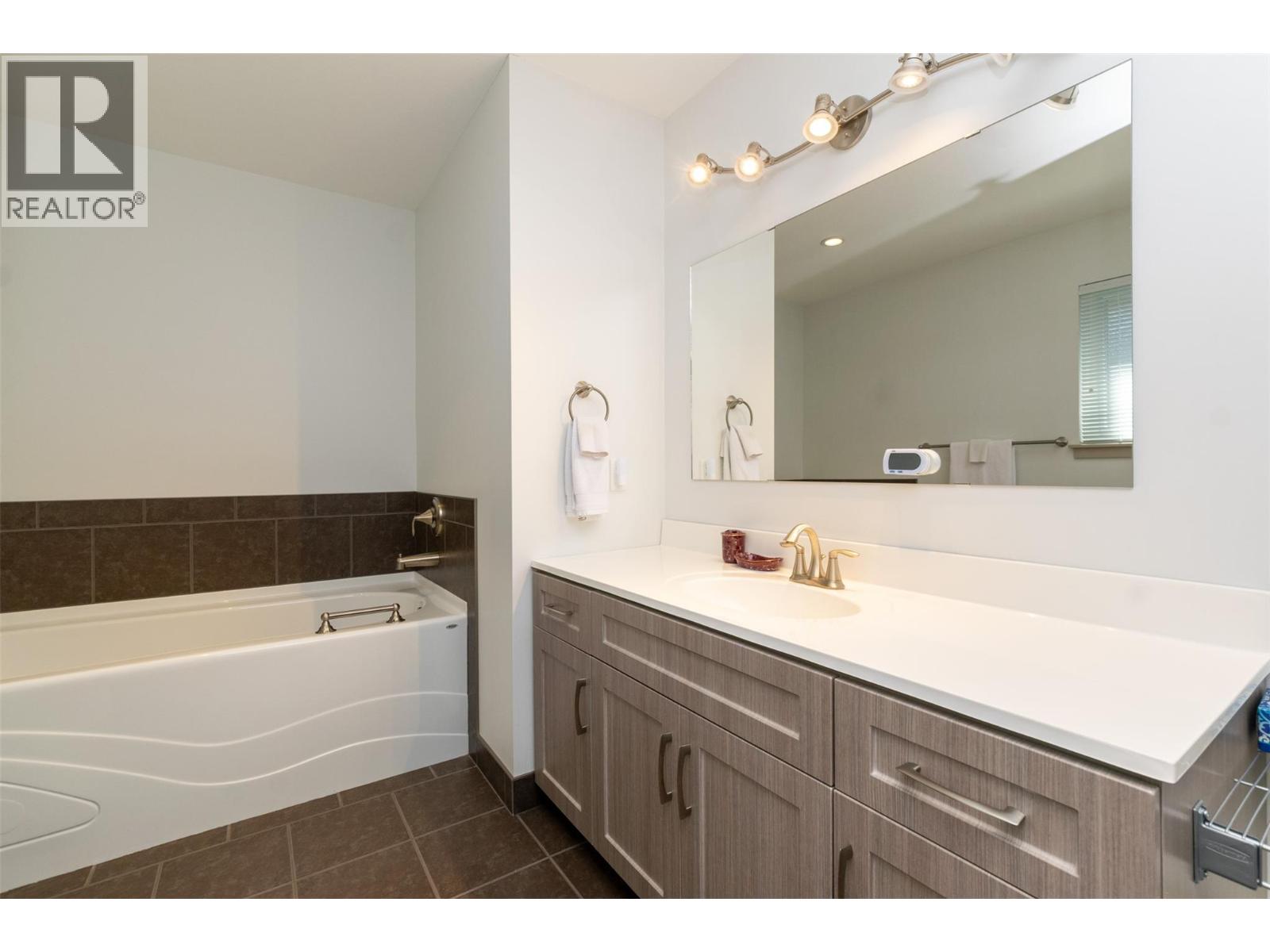 4751 75 Avenue NE Lot# 2, Salmon Arm