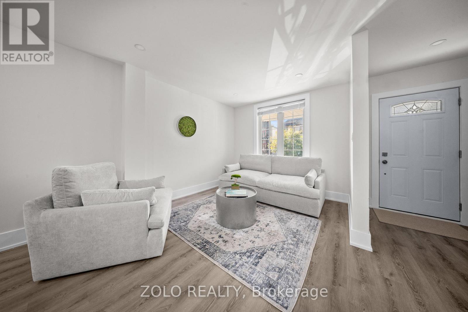 163 CEDRIC AVENUE - 5