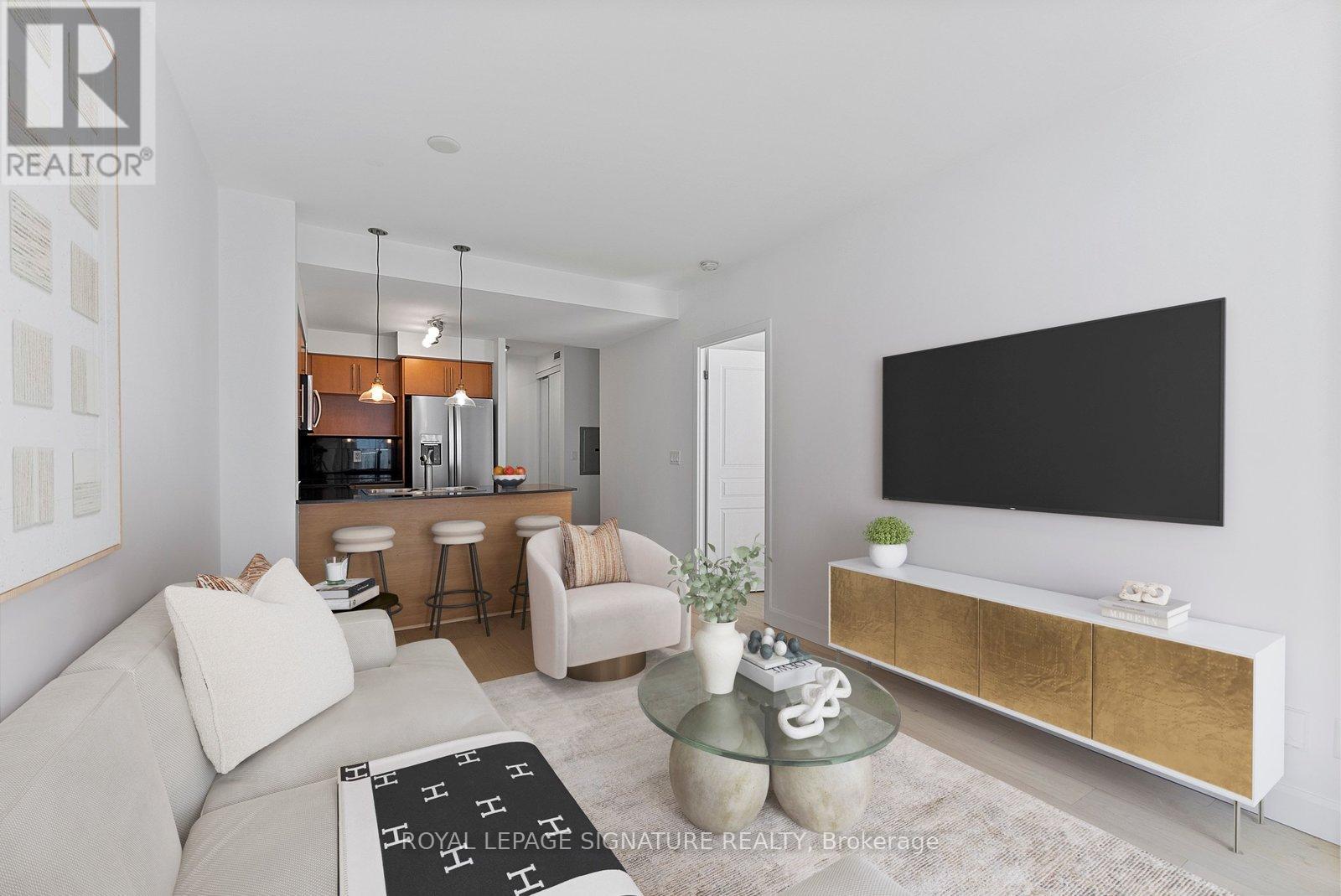 Listing photo of PH11 - 18 YONGE STREET