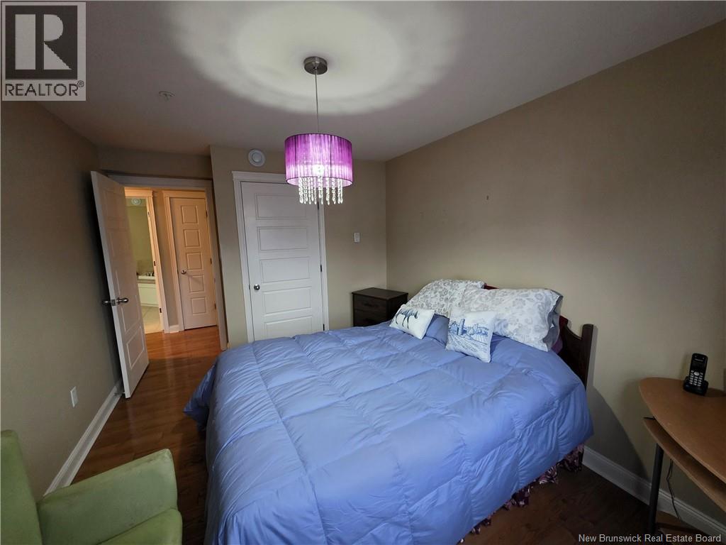 #103 65 BRAYSON BOULEVARD - 11