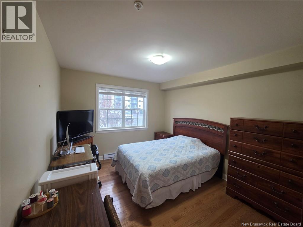 #103 65 BRAYSON BOULEVARD - 15