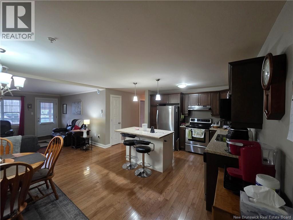 #103 65 BRAYSON BOULEVARD - 6