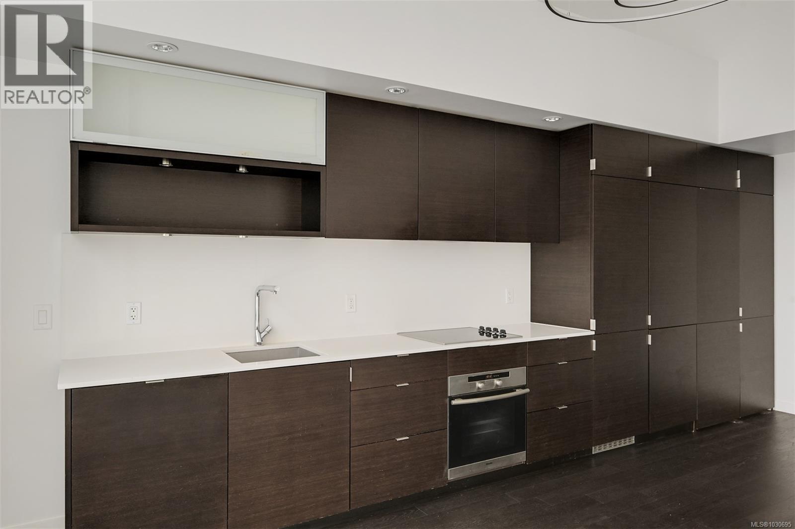 #445 770 FISGARD ST - 11