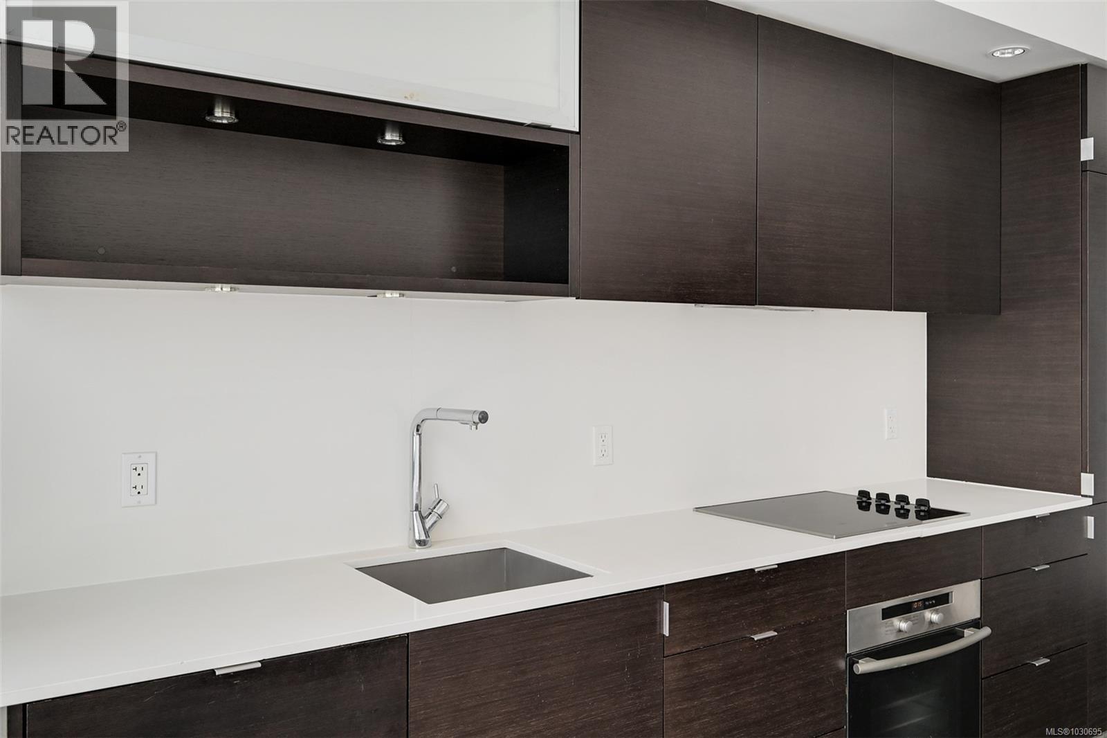 #445 770 FISGARD ST - 14