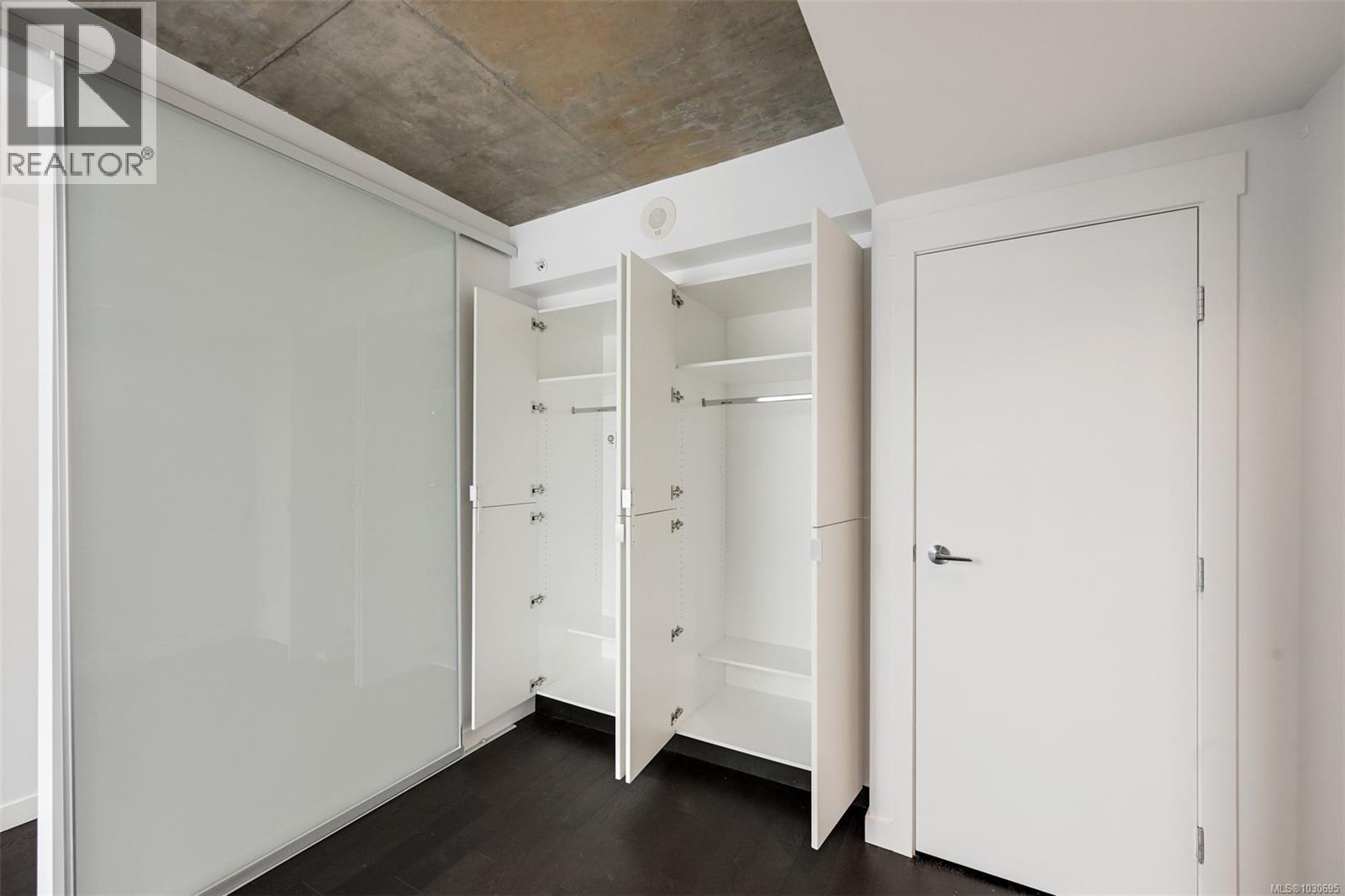 #445 770 FISGARD ST - 22