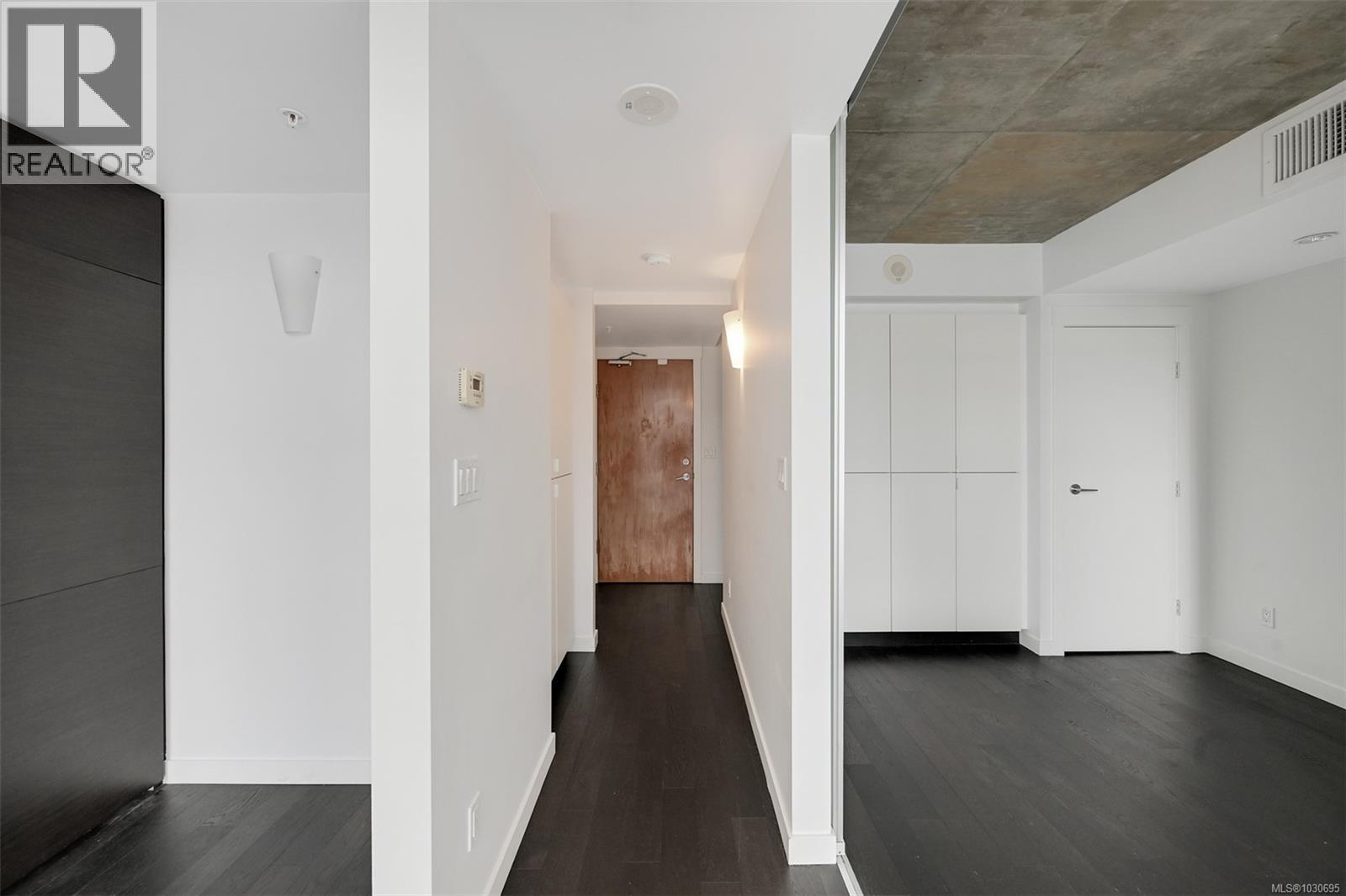 #445 770 FISGARD ST - 23