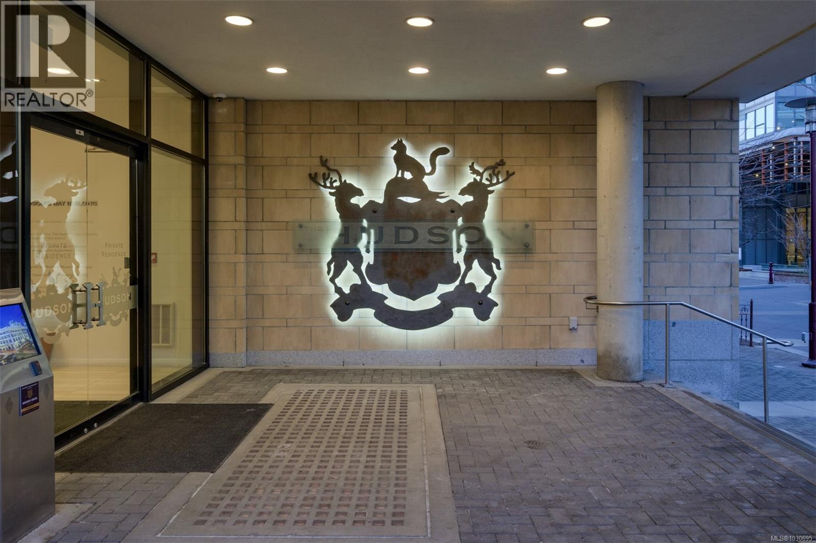 #445 770 FISGARD ST - 40