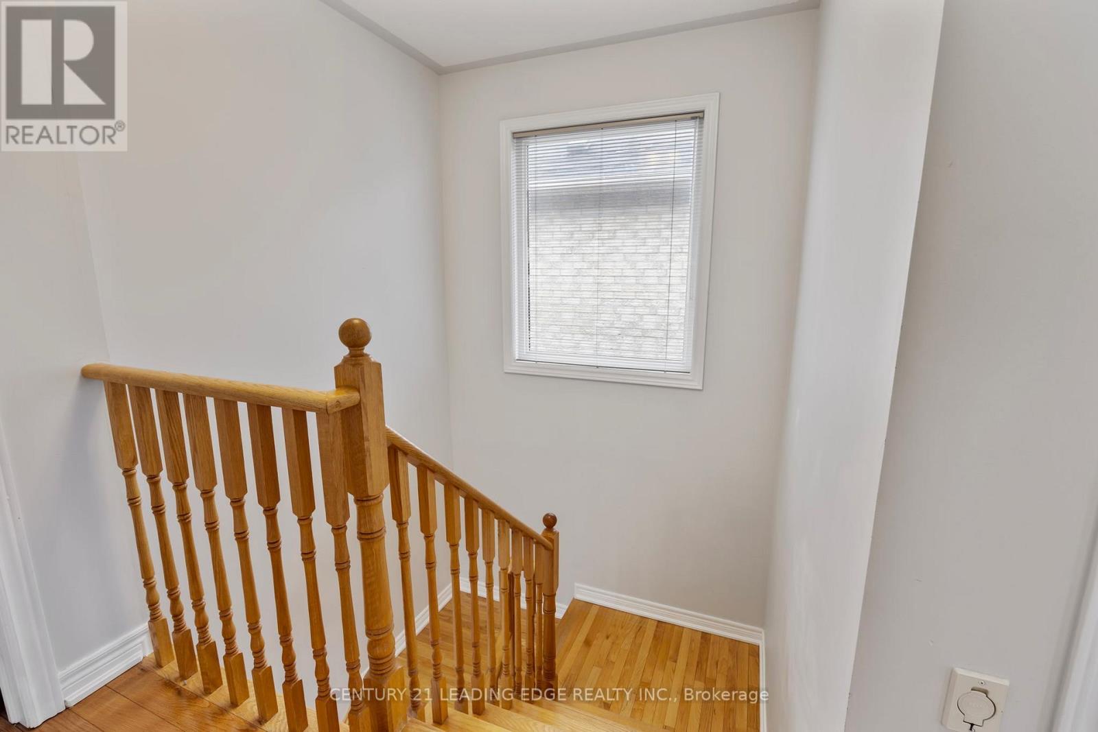 36 RAMPART CRESCENT,Whitby (Williamsburg),,