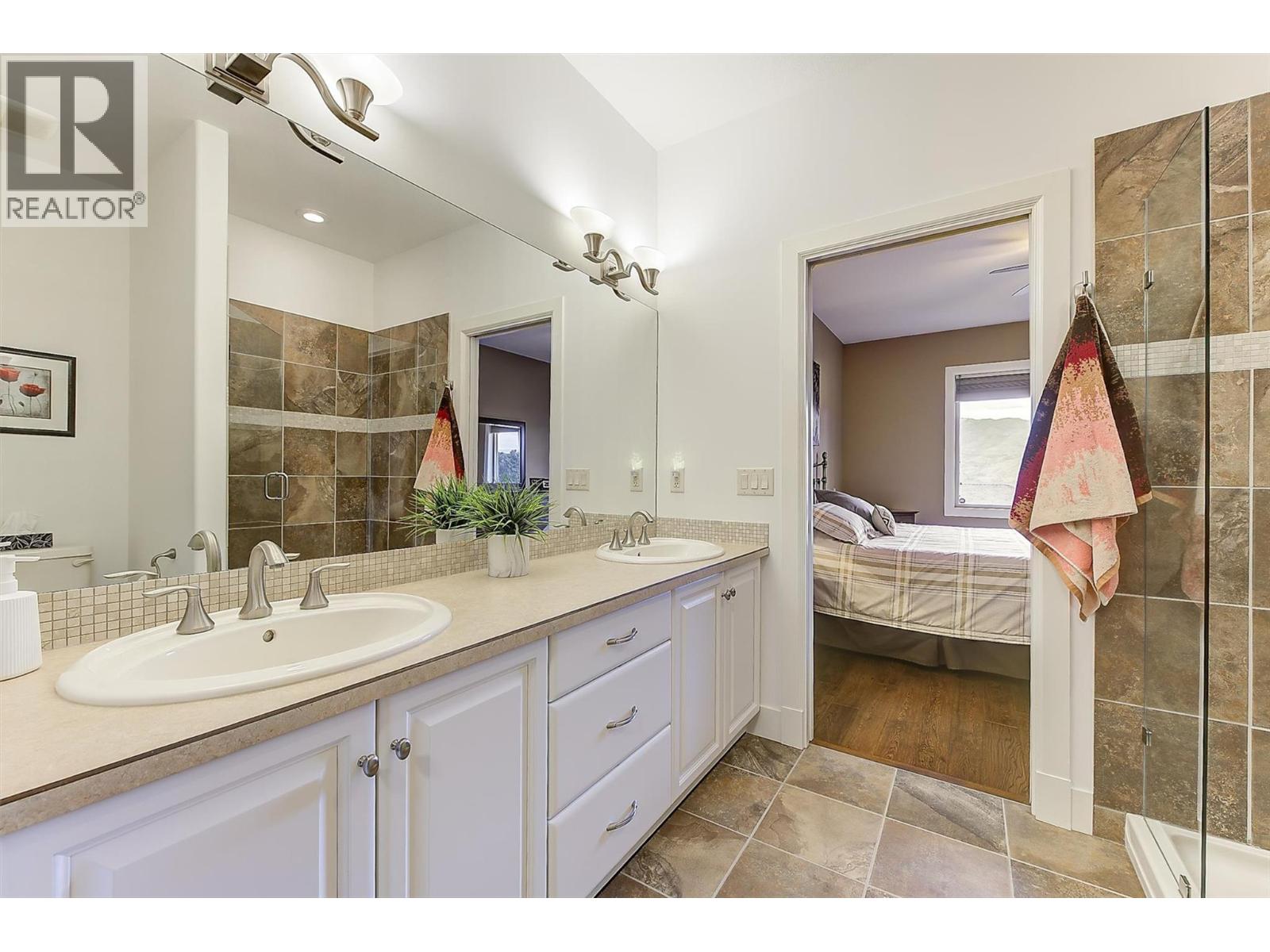 2172 Alvarado Trail, West Kelowna