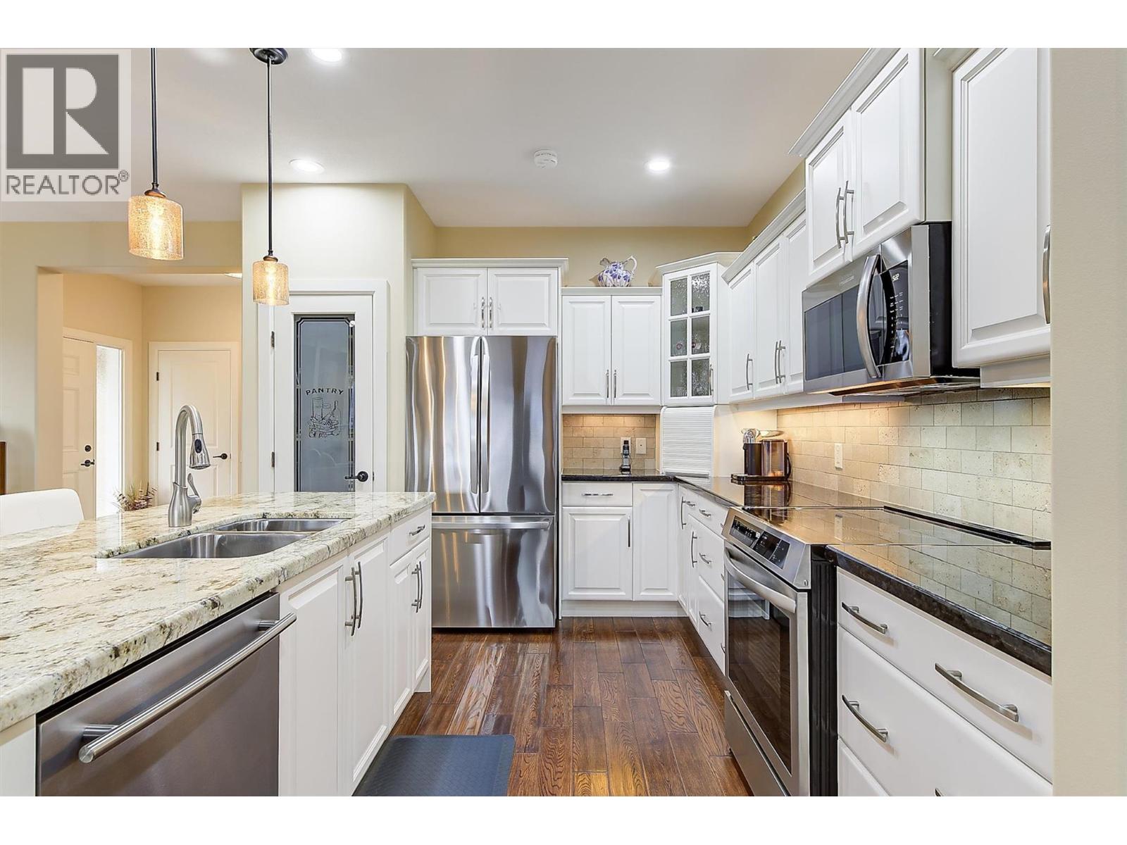 2172 Alvarado Trail, West Kelowna