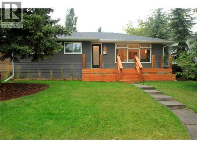 Single Family House Bungalow for Sale in  Langton Drive SW North Glenmore Park Calgary 