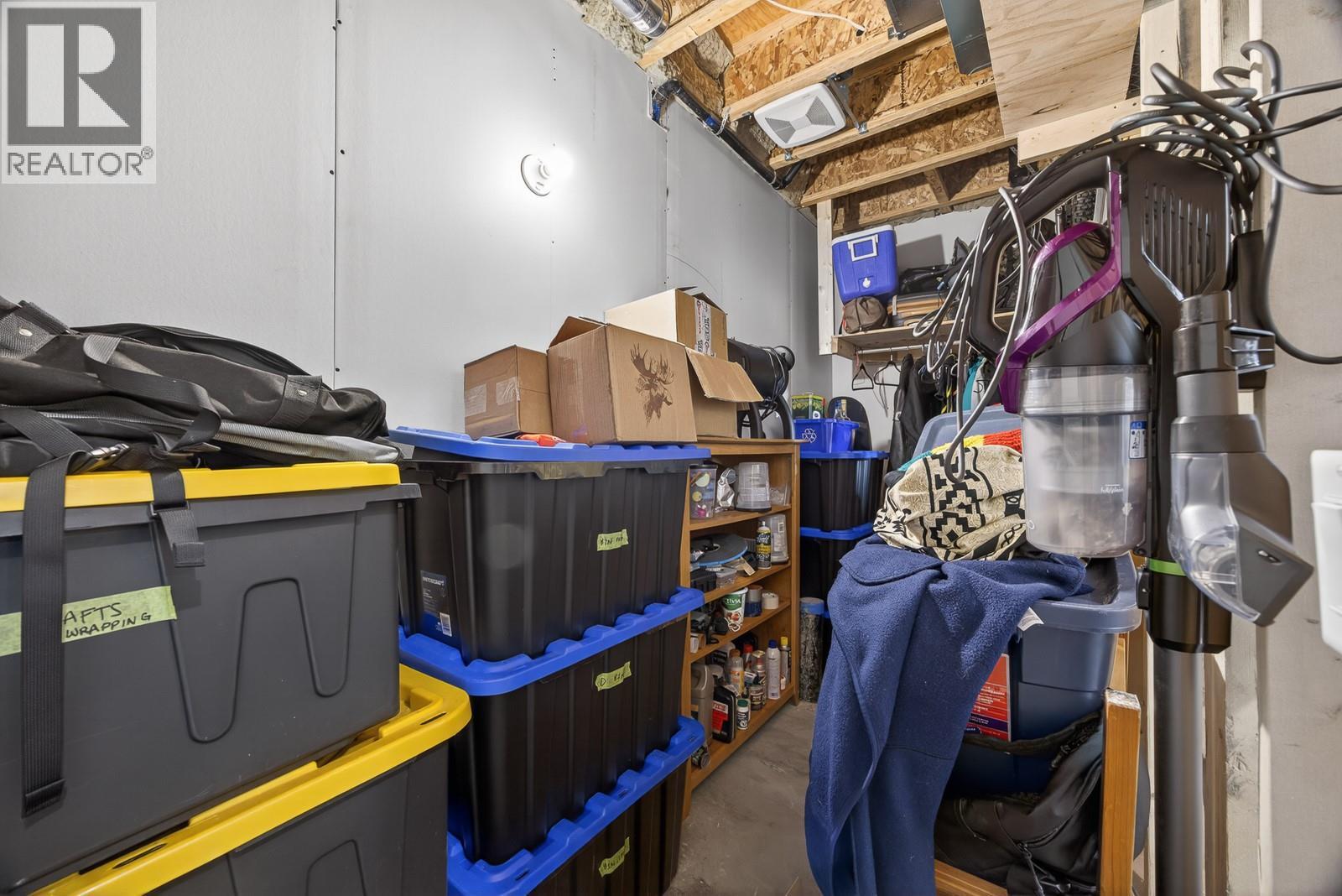 #5 2893 ROBINSON ROAD - 40