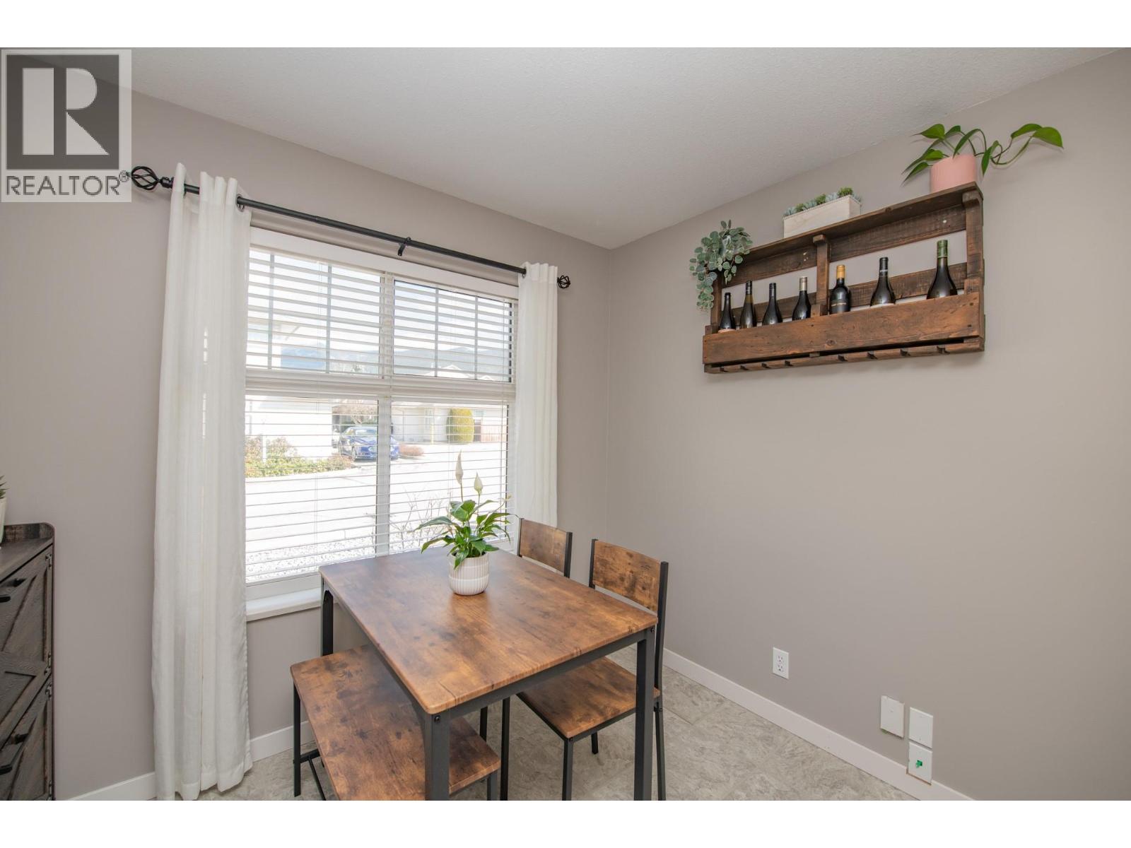 2395 Pleasant Valley Road Unit# 22, Armstrong