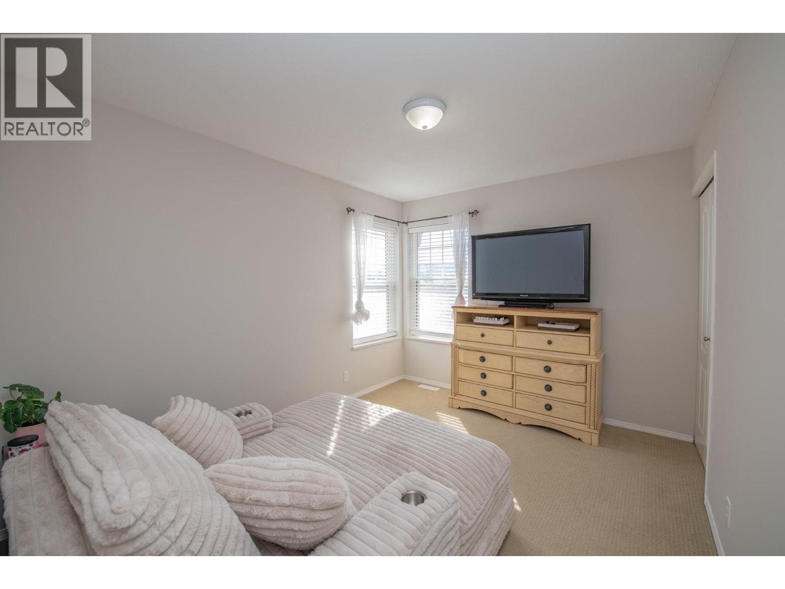 2395 Pleasant Valley Road Unit# 22, Armstrong