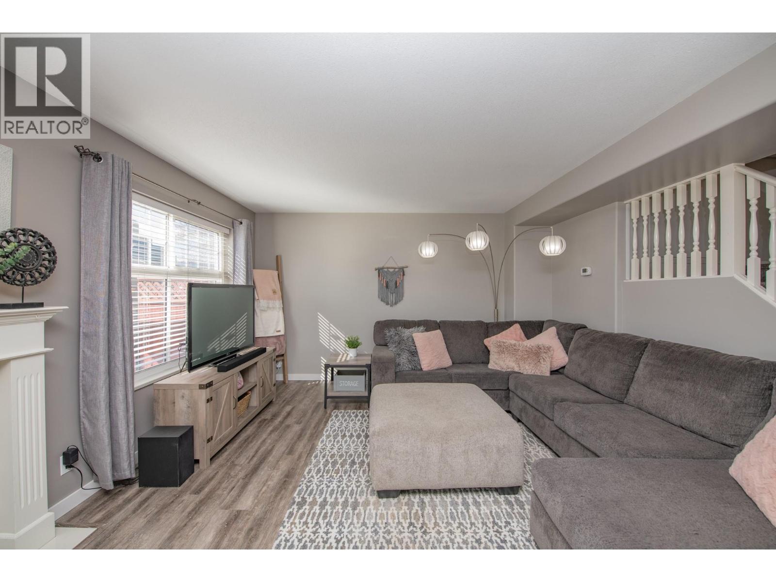 2395 Pleasant Valley Road Unit# 22, Armstrong