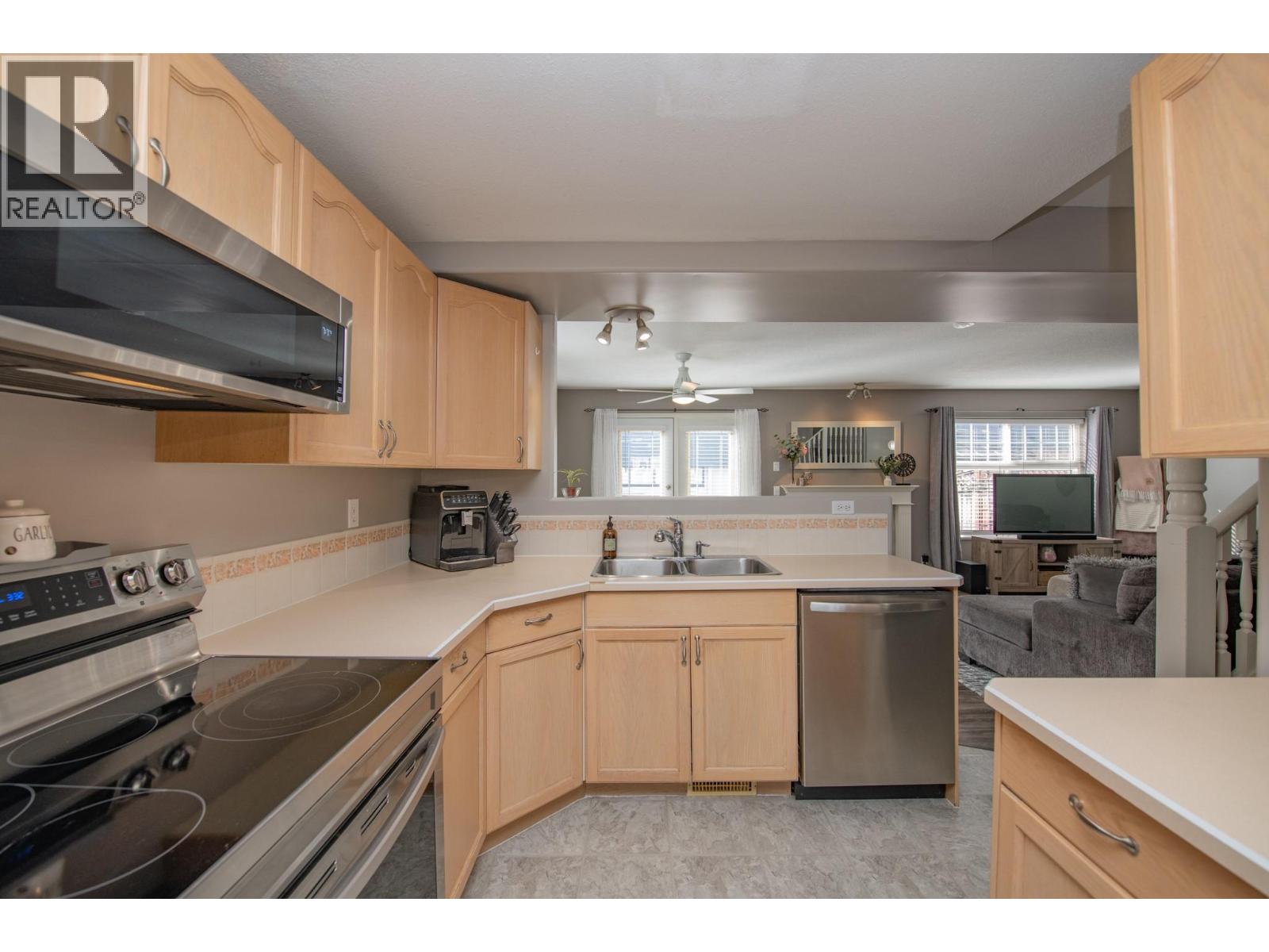 2395 Pleasant Valley Road Unit# 22, Armstrong