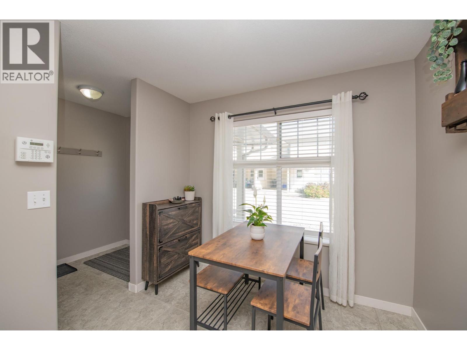 2395 Pleasant Valley Road Unit# 22, Armstrong