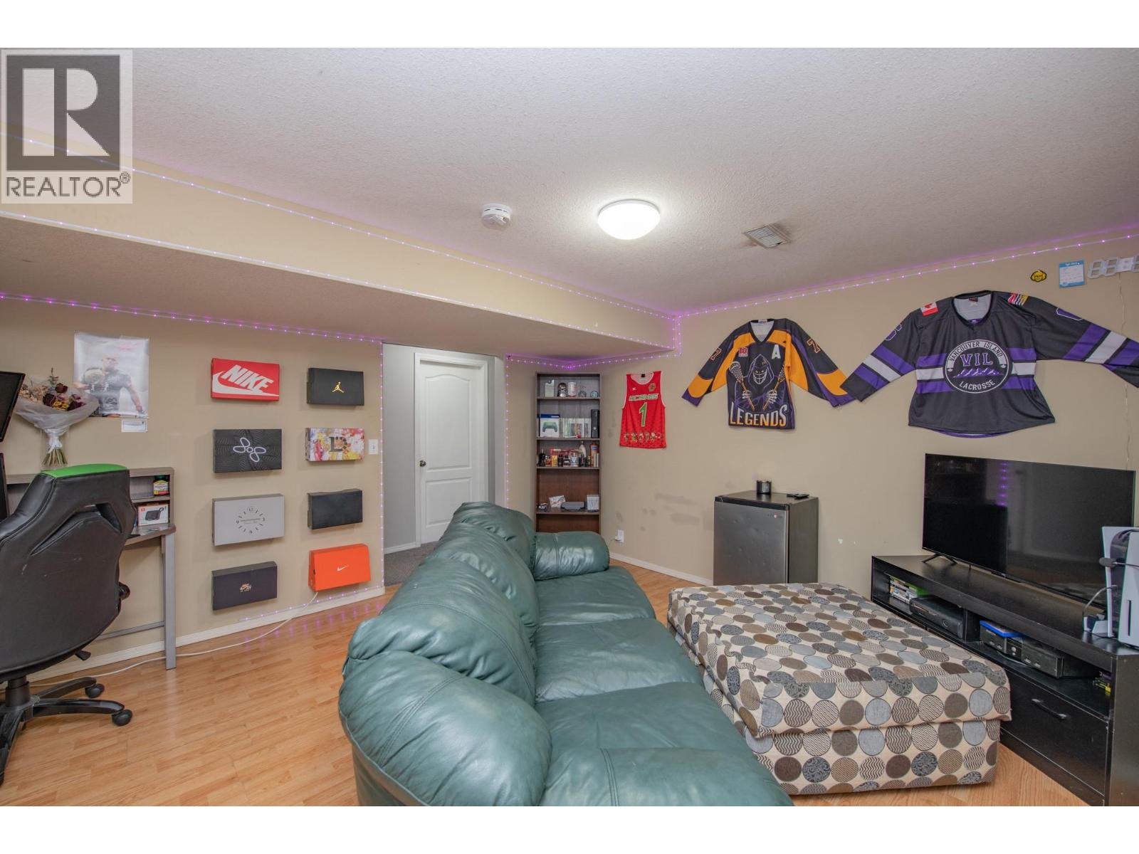 2395 Pleasant Valley Road Unit# 22, Armstrong