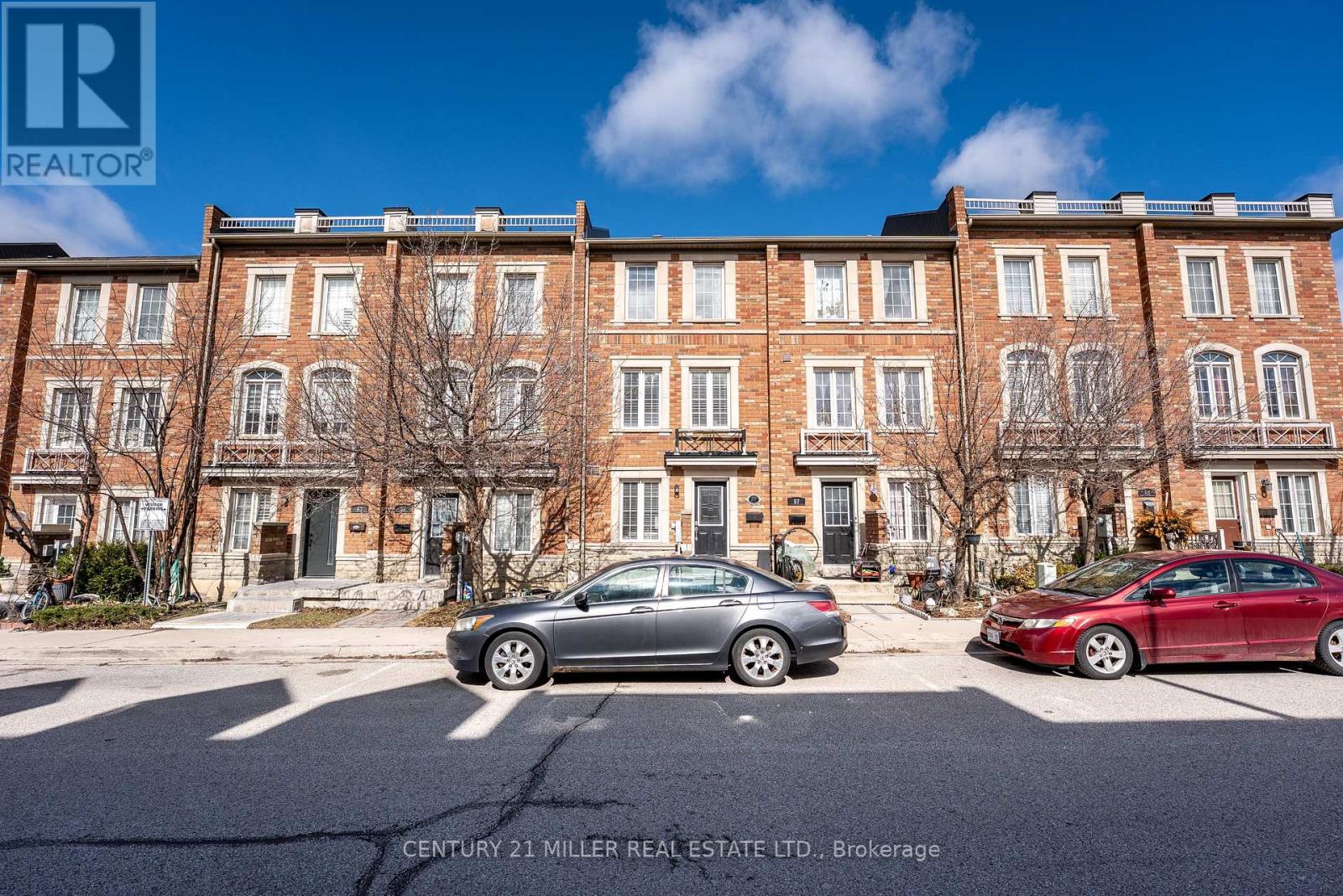 59 JIM BAIRD MEWS - 1