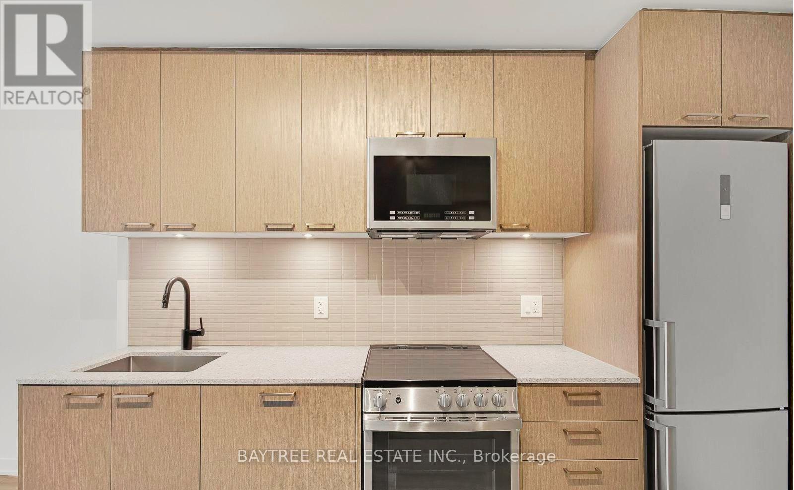 510 - 1808 ST CLAIR AVENUE W