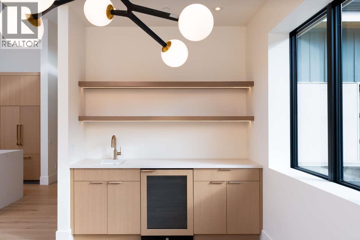 862 Predator Ridge Drive, Vernon