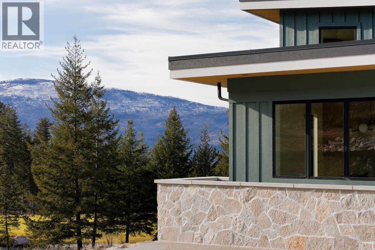 862 Predator Ridge Drive, Vernon