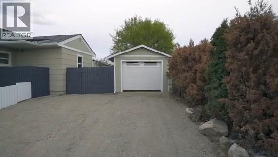 121 Willow Street, Kamloops