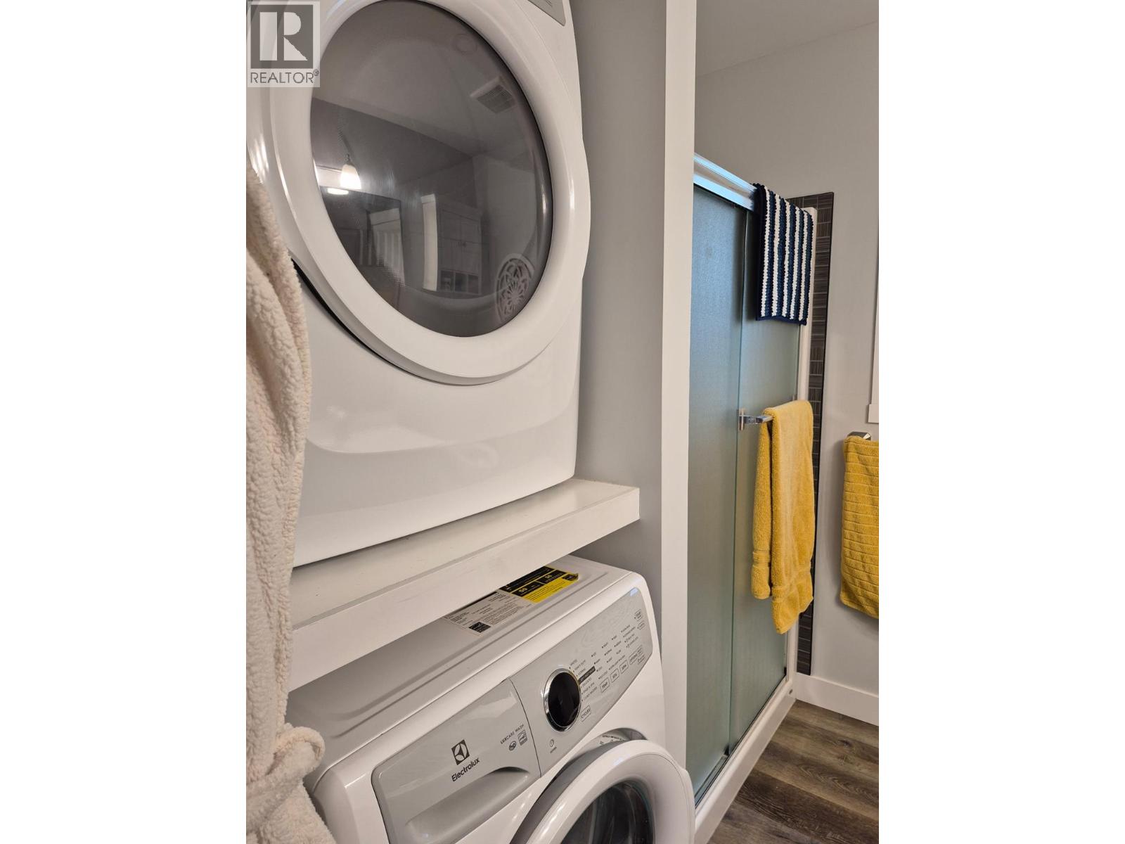 #147 3980 Squilax-Anglemont Road - 9