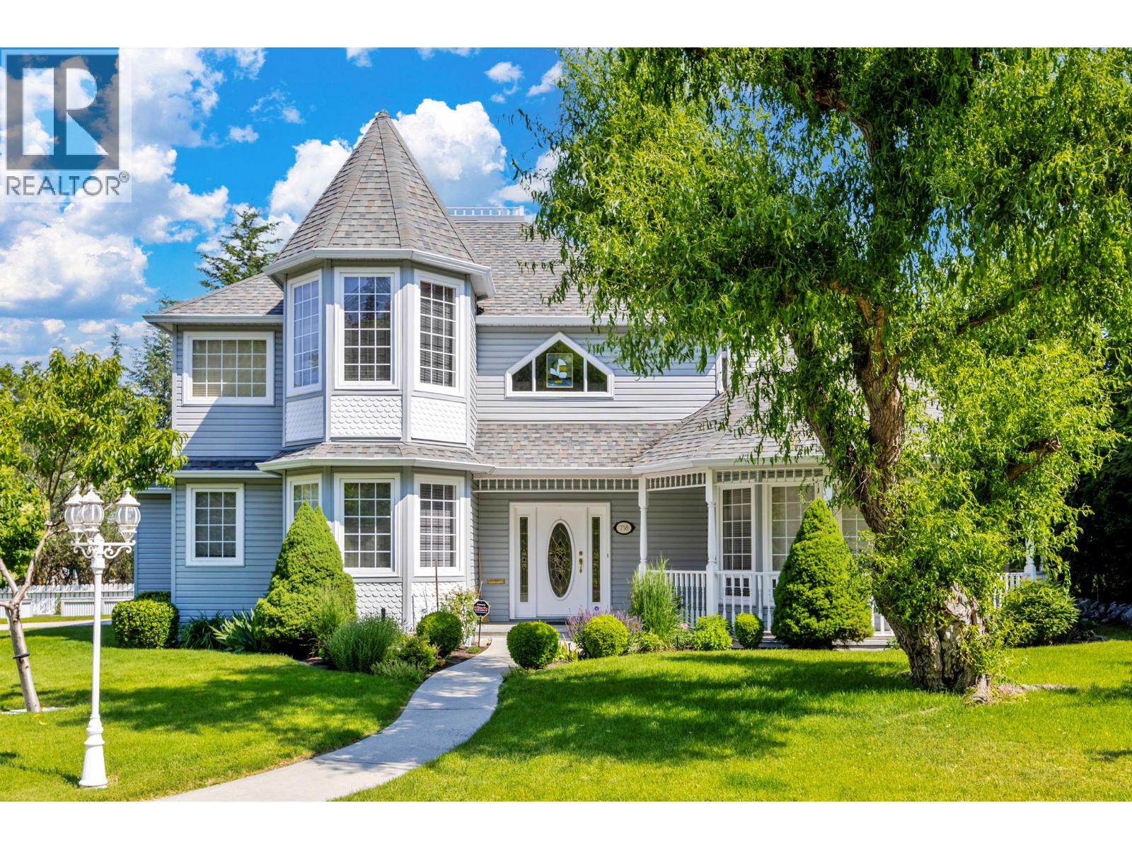 758 Varney Court, Kelowna