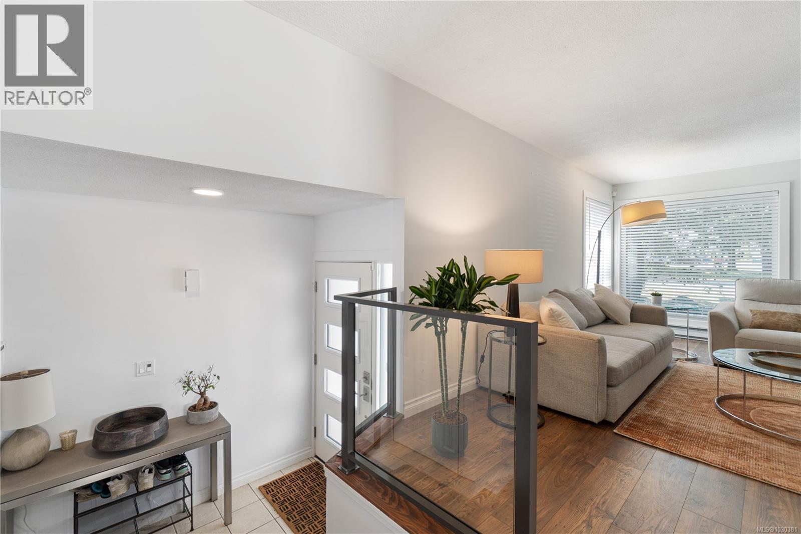 3617 COUNTRY CLUB DR - 18