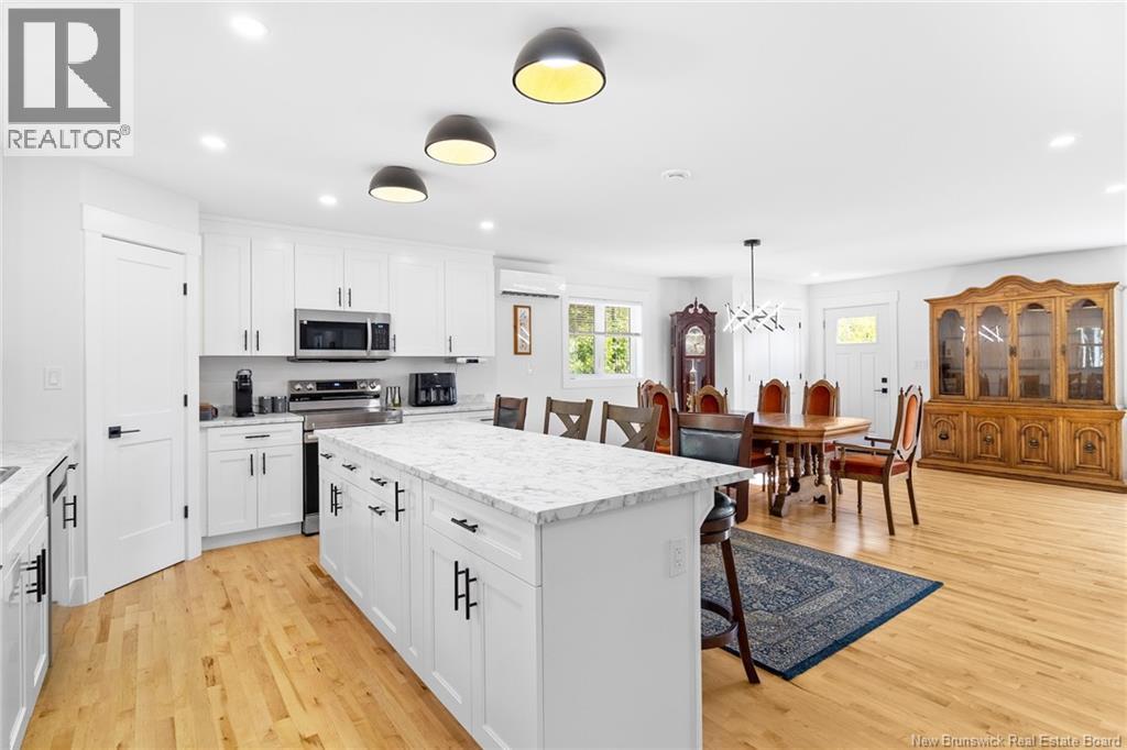 174 ROCKWOOD WAY - 13