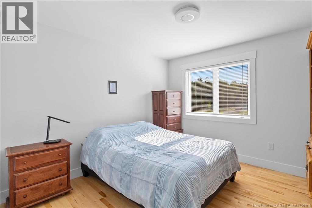 174 ROCKWOOD WAY - 21