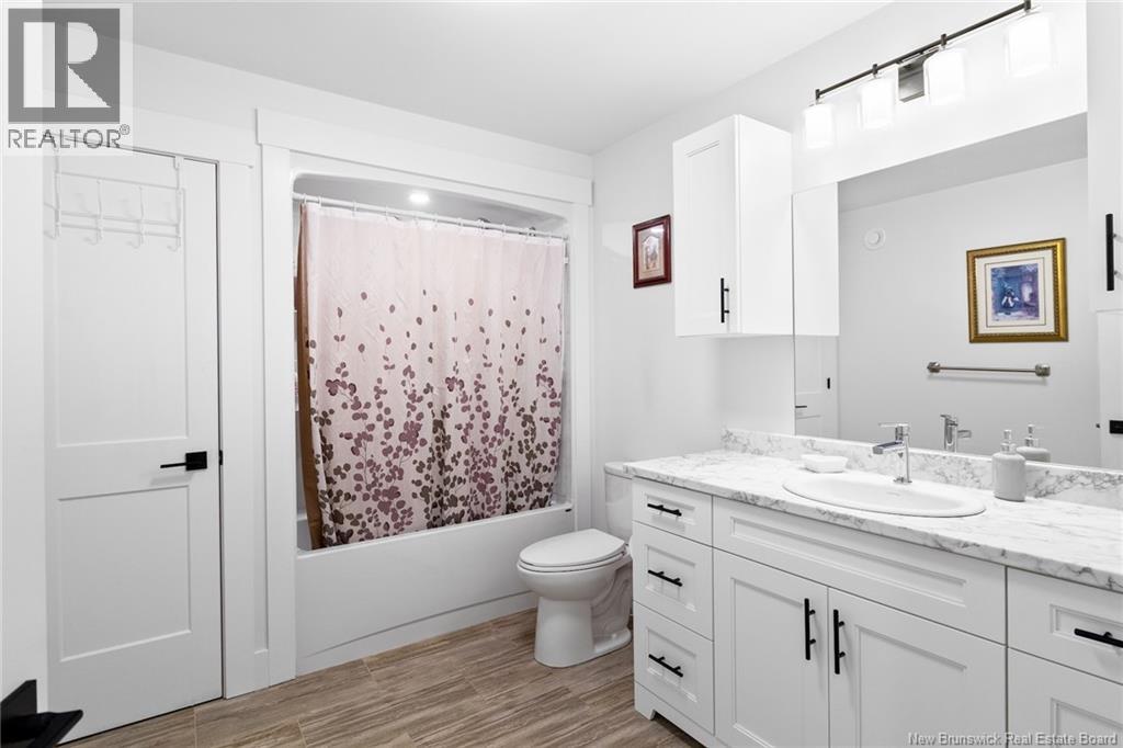 174 ROCKWOOD WAY - 25