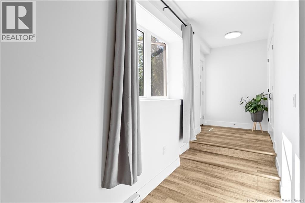 174 ROCKWOOD WAY - 32