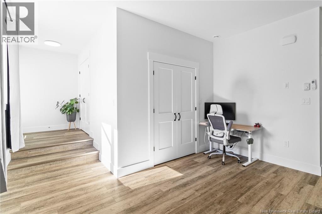 174 ROCKWOOD WAY - 34