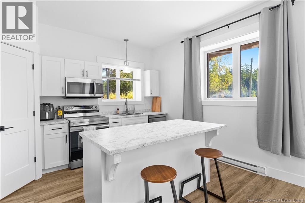 174 ROCKWOOD WAY - 36