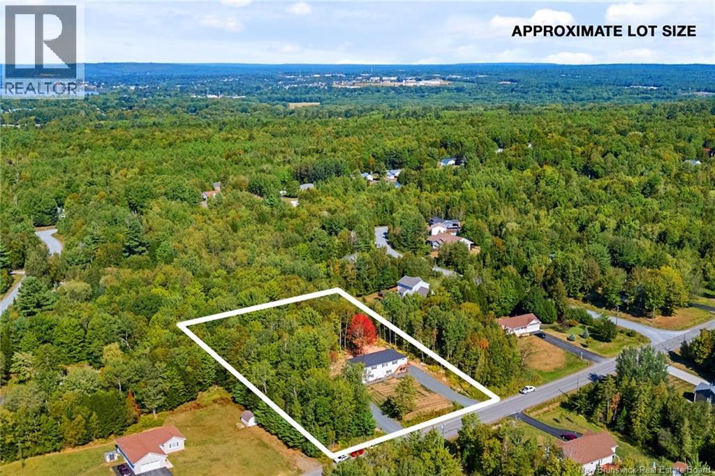 174 ROCKWOOD WAY - 48