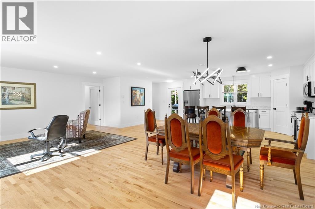 174 ROCKWOOD WAY - 8