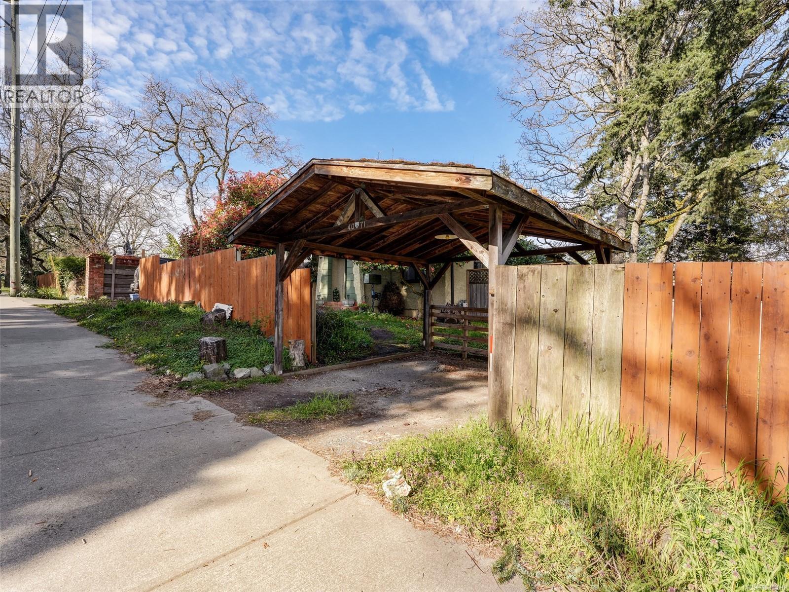 4071 CEDAR HILL RD - 24