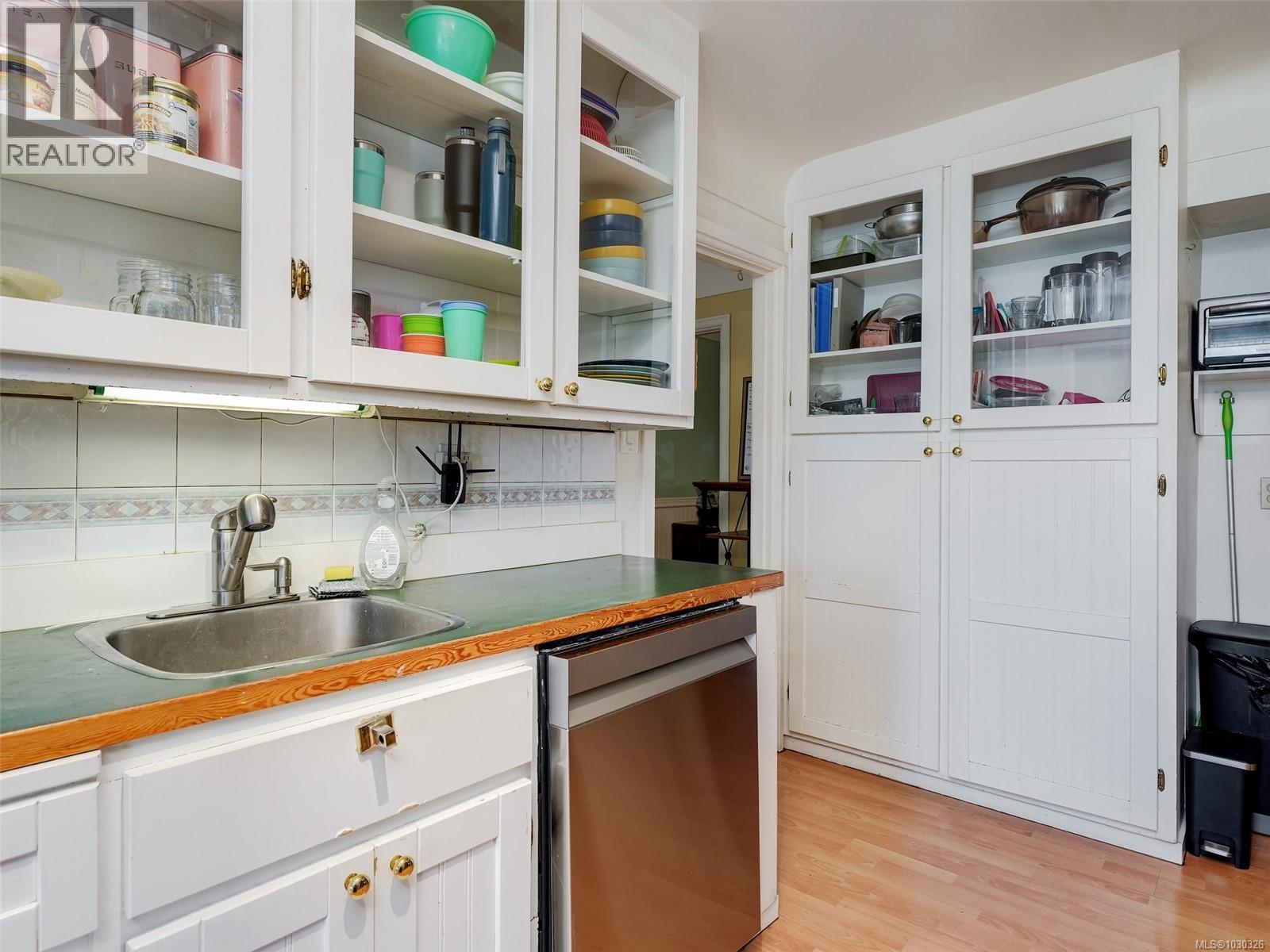 4071 CEDAR HILL RD - 6