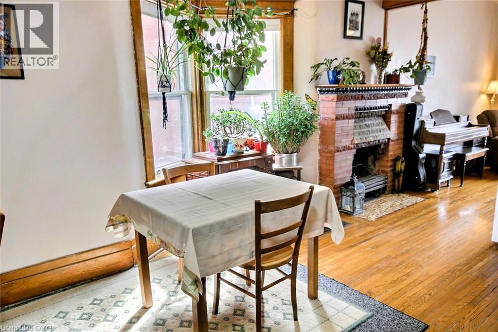 223 WATER Street N - 7