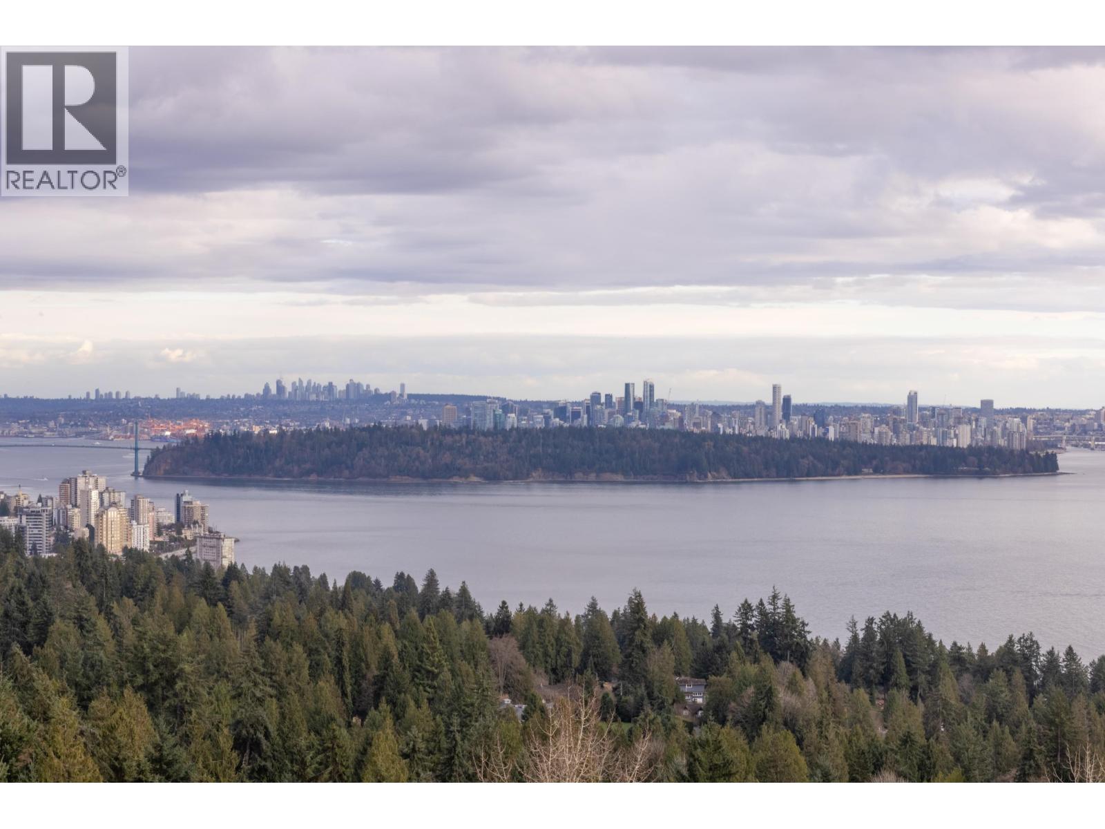 1001 3315 CYPRESS PLACE, West Vancouver