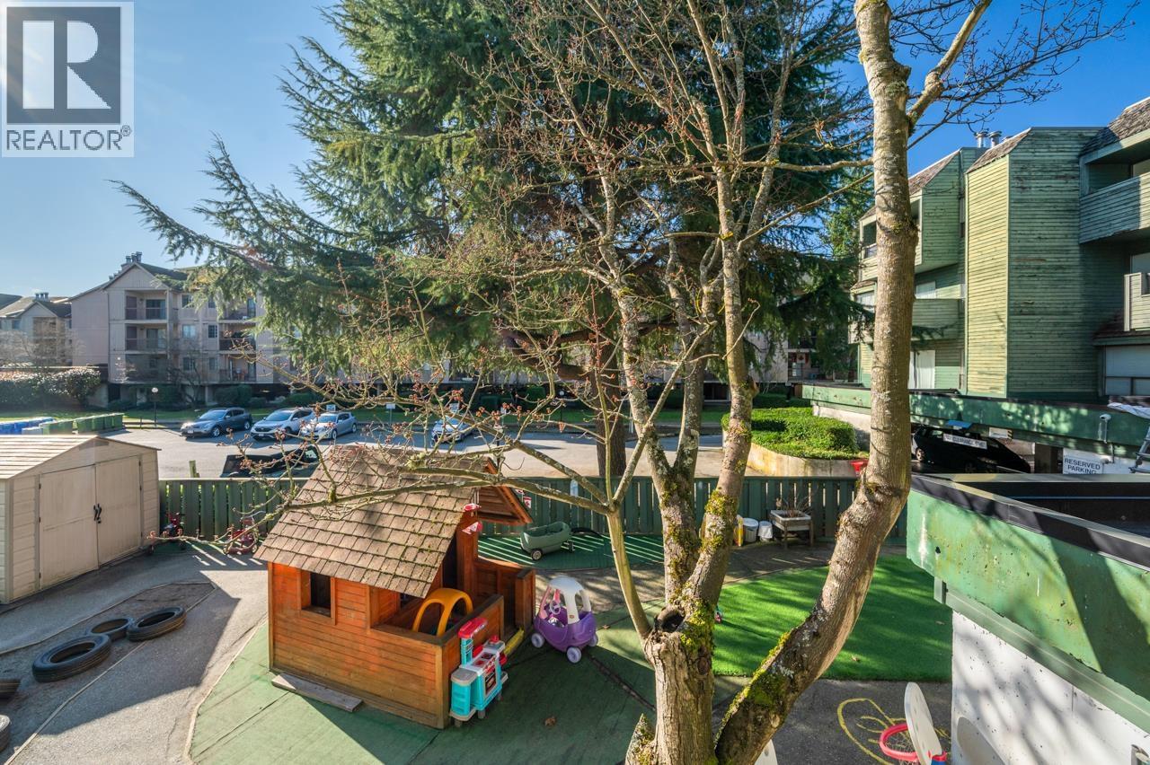 #103-8600 ACKROYD Road, Richmond