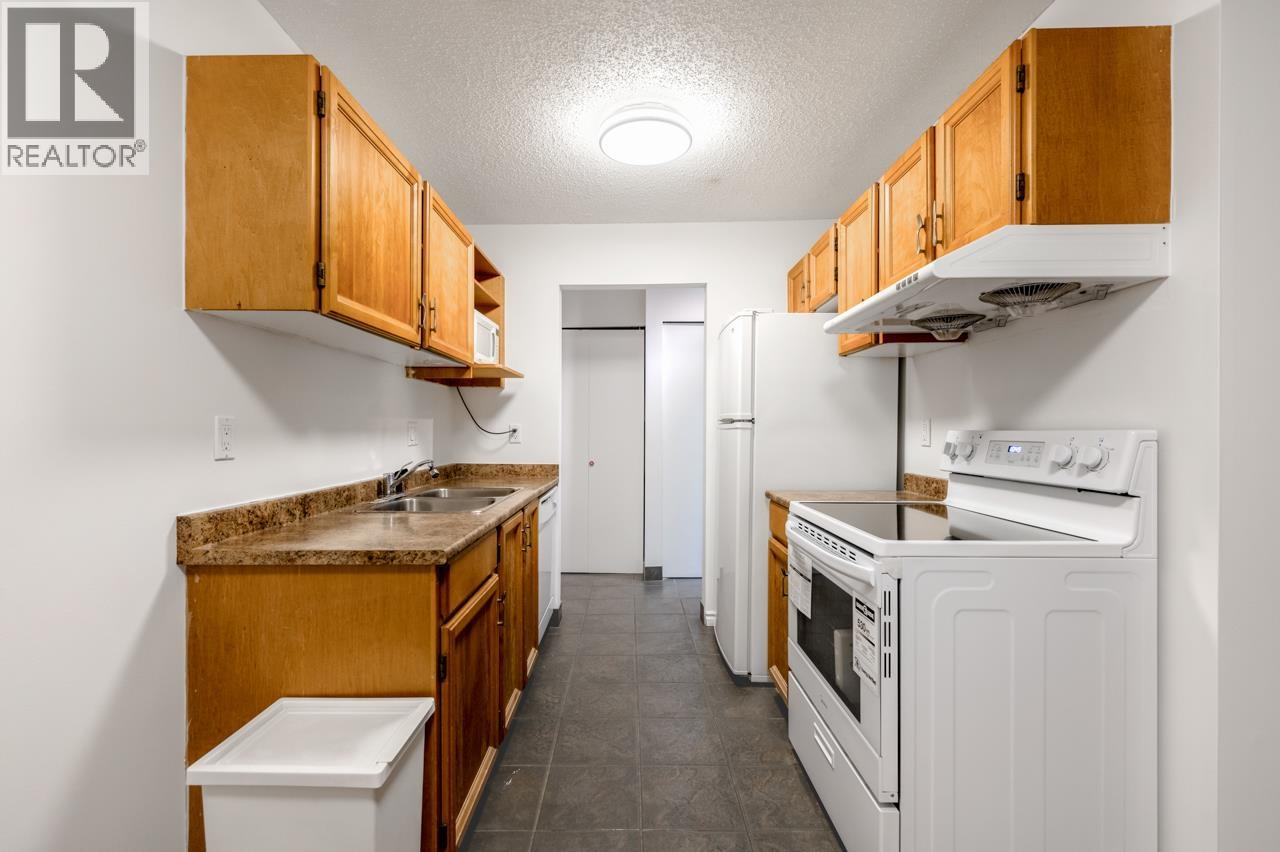 #103-8600 ACKROYD Road, Richmond