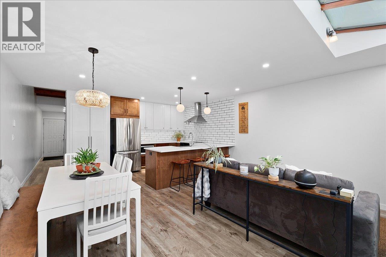 4975 RIVER REACH, Delta