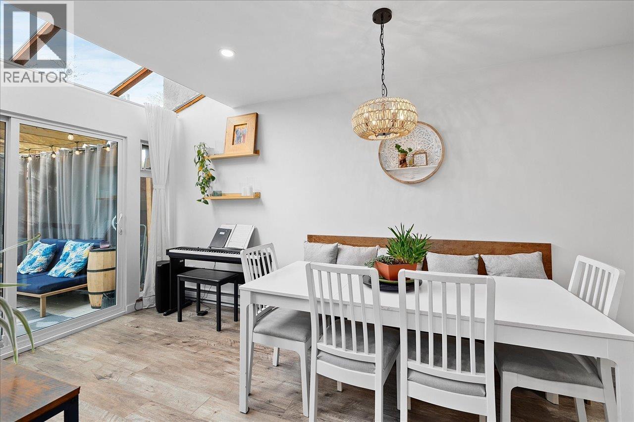 4975 RIVER REACH, Delta