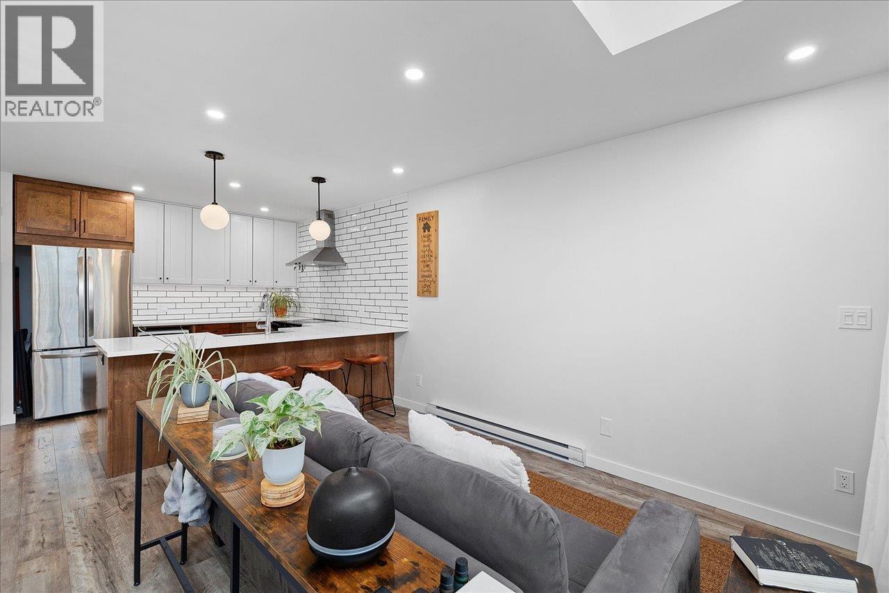 4975 RIVER REACH, Delta