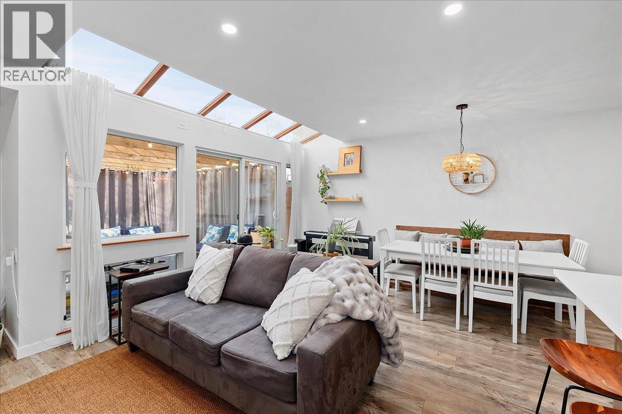 4975 RIVER REACH, Delta